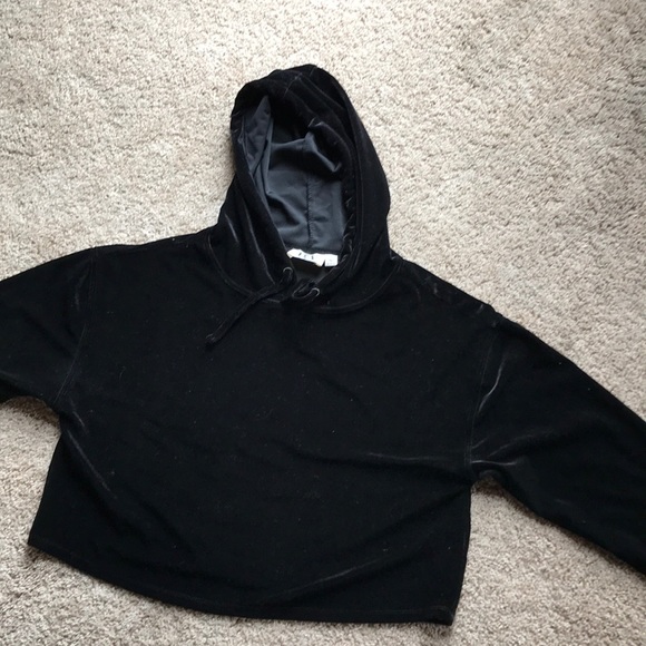 Crop top sweater - Picture 3 of 3